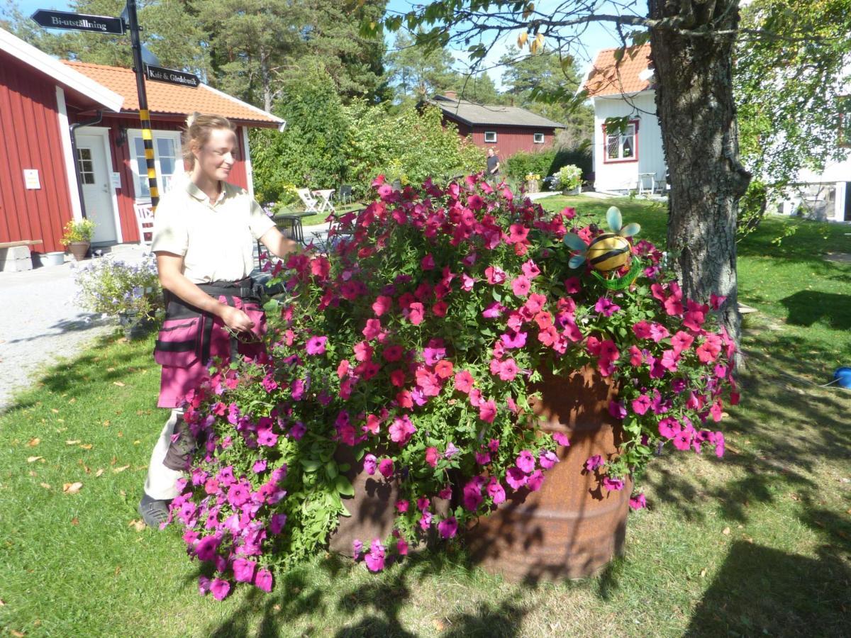 Tegneby Tavlebords Honungsgard旅馆 外观 照片