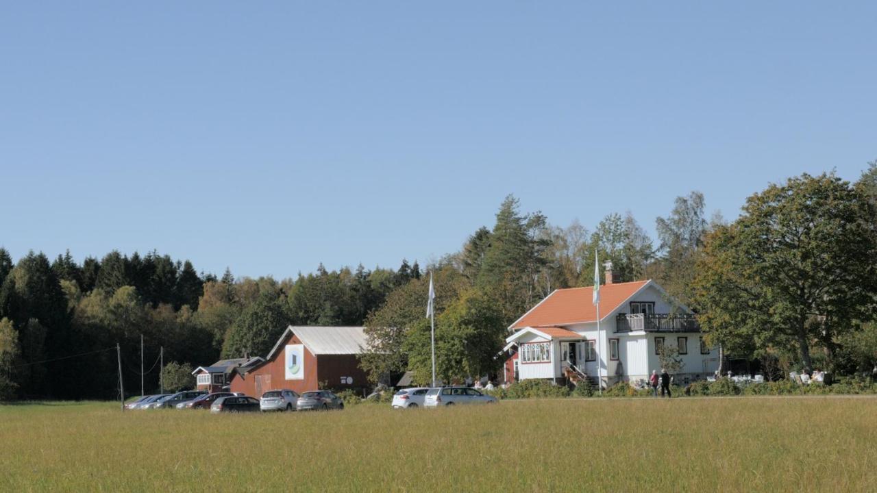 Tegneby Tavlebords Honungsgard旅馆 外观 照片